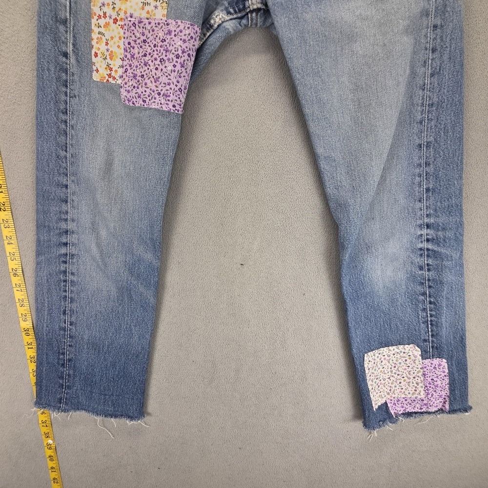 VTG Levis 501 Jeans Womens Blue Straight Floral Patch USA Raw Hem Fits 24x26 - Picture 8 of 16